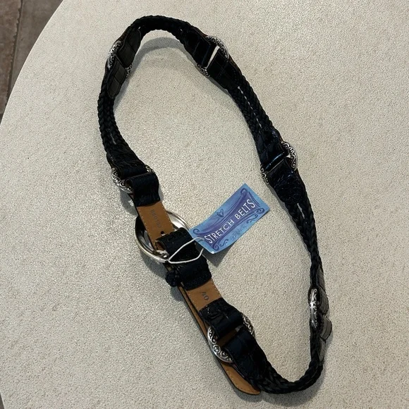 Brighton Black Leather Belt with Silver Plated Hardware Size 40 - Picture 3 of 10